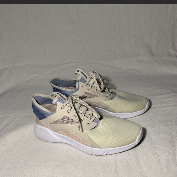 New* Reebok sneakers - Picture 3 of 3